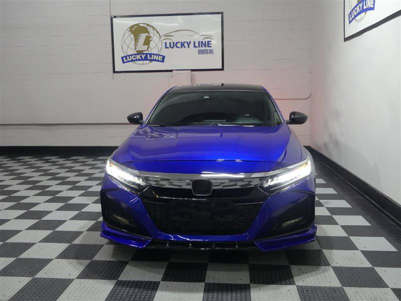 Used 2021 Honda Accord Sport image 2