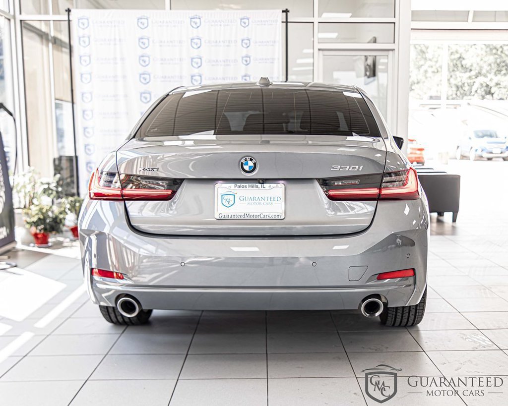 Used 2024 BMW 330i xDrive Sedan w/ Convenience Package AWD/4WD image 14