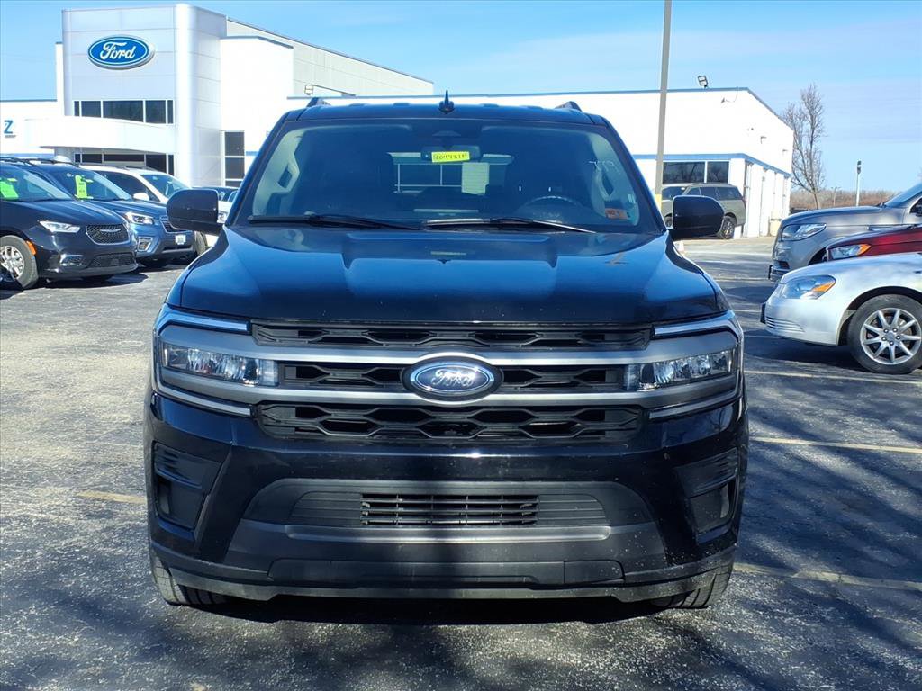 Used 2024 Ford Expedition XLT image 39