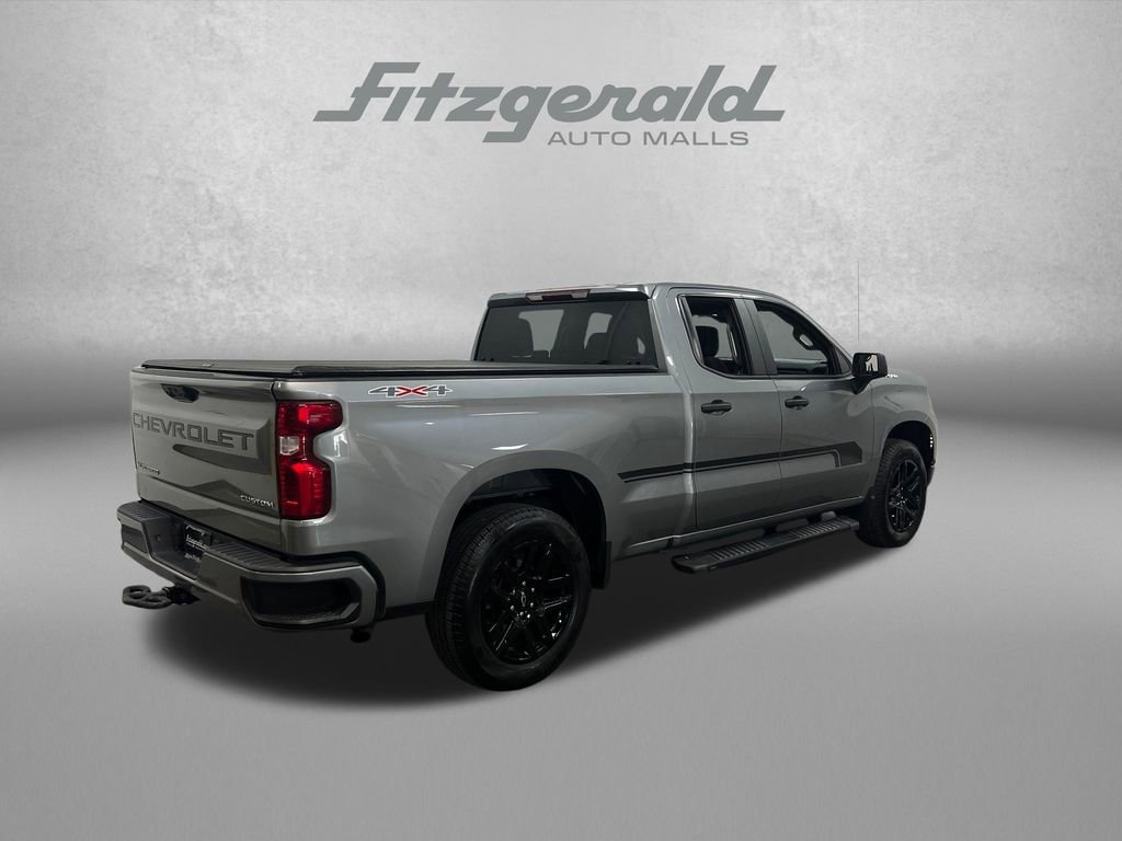 Used 2023 Chevrolet Silverado 1500 Custom AWD/4WD image 6