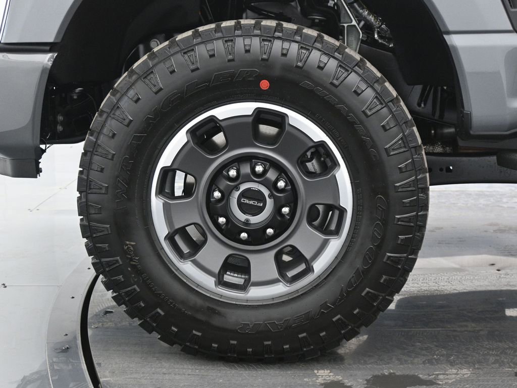 Used 2024 Ford F250 Lariat w/ Tremor Off-Road Package image 26