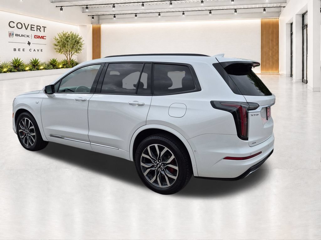 Used 2023 Cadillac XT6 Sport w/ Technology Package AWD/4WD image 11