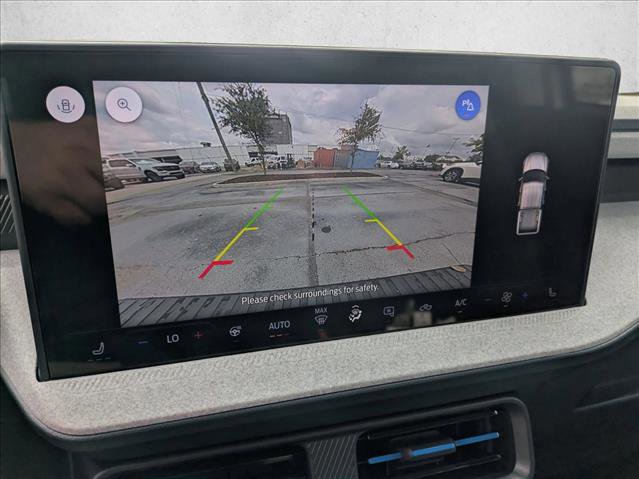 New 2025 Ford Maverick XLT w/ XLT Luxury Package image 13