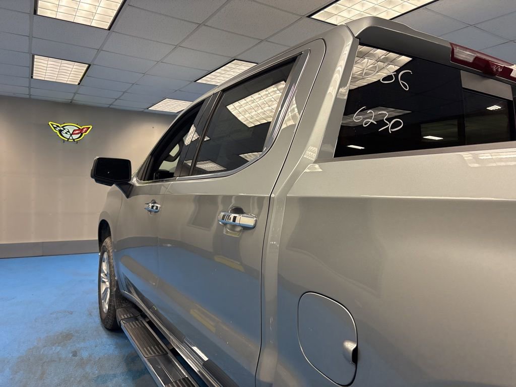 New 2026 Chevrolet Silverado 1500 LTZ w/ Technology Package AWD/4WD image 19