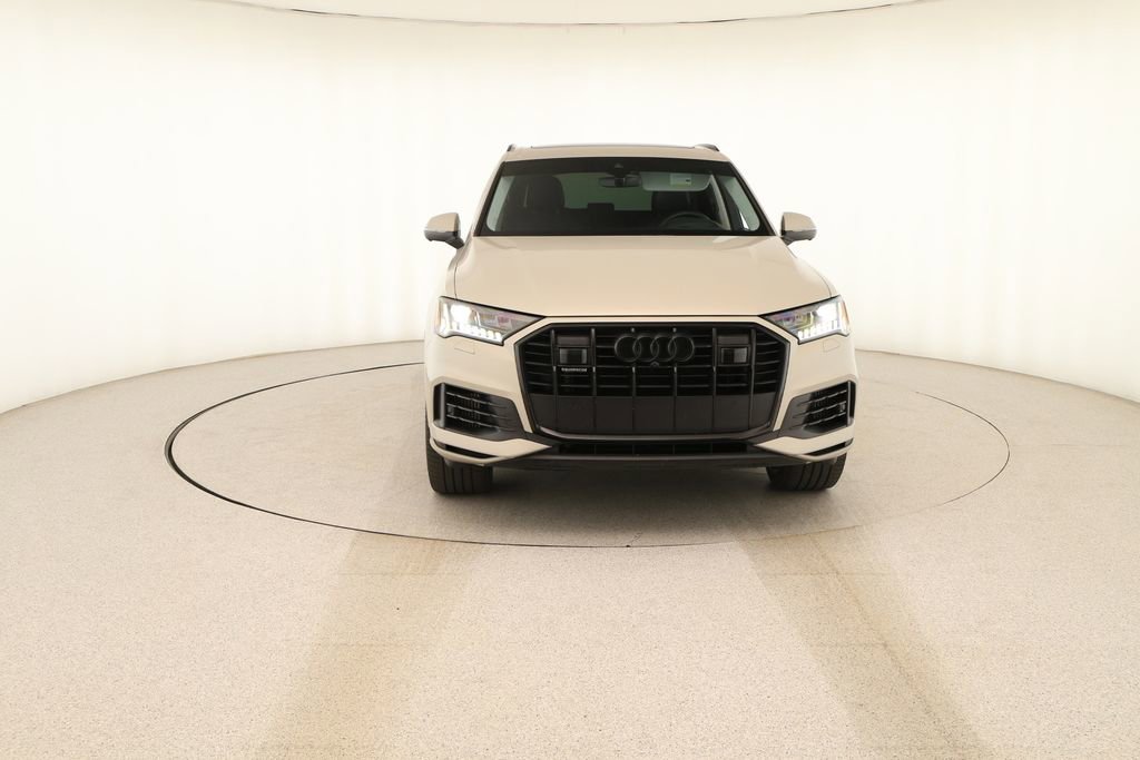 Certified 2023 Audi Q7 3.0T Prestige AWD/4WD image 9