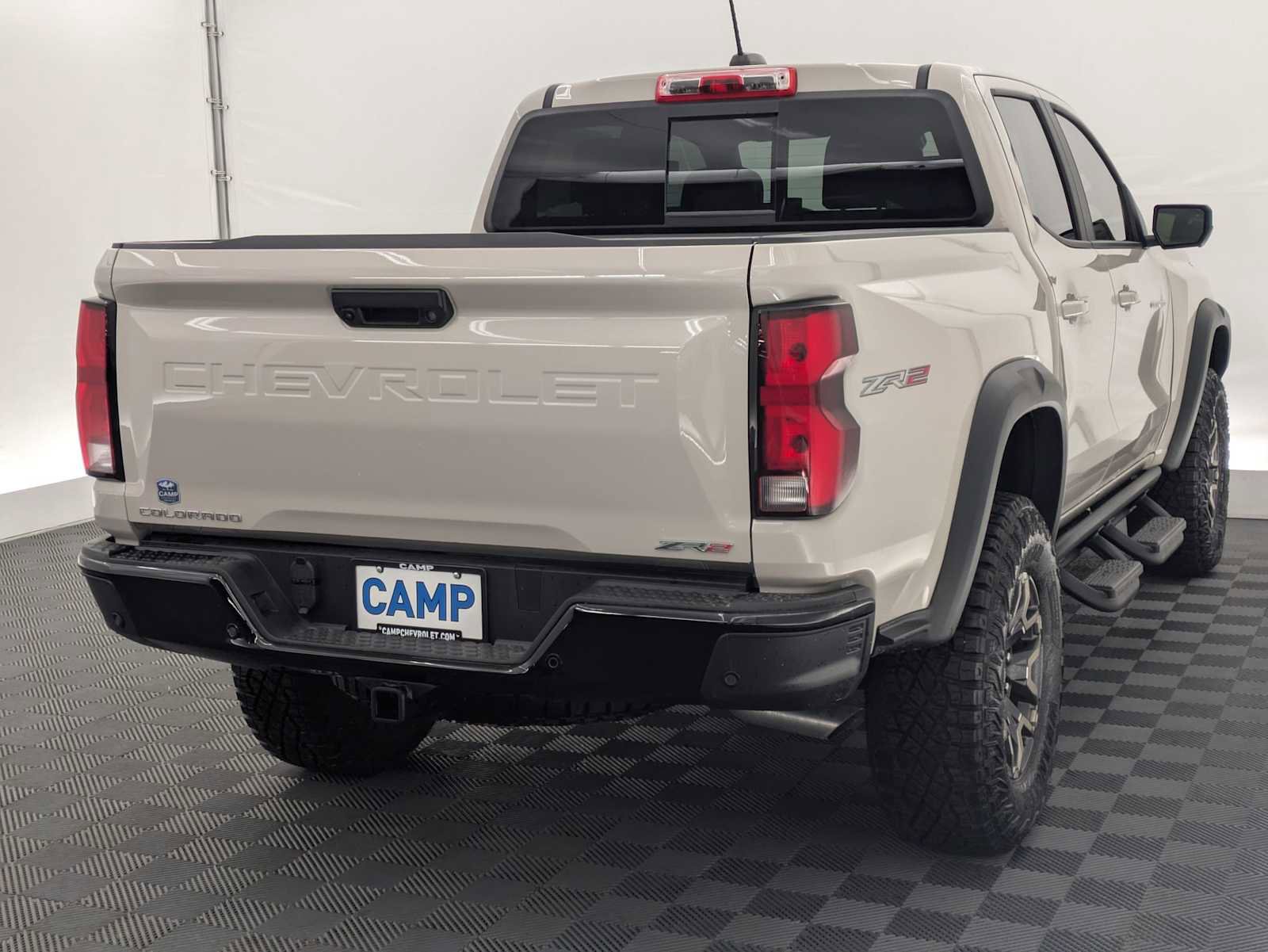 New 2026 Chevrolet Colorado ZR2 w/ Technology Package AWD/4WD image 6