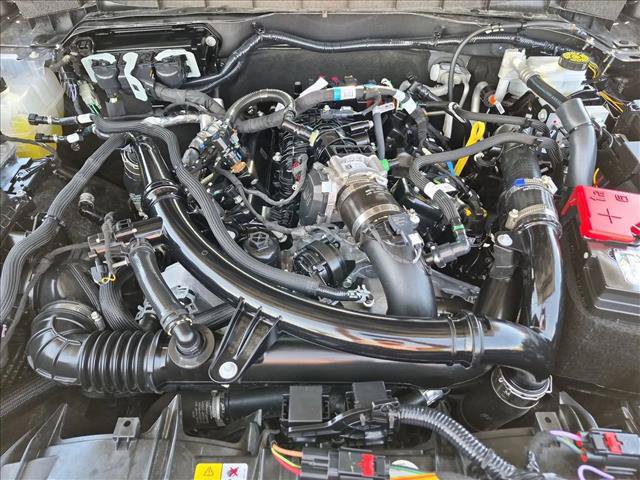 Used 2025 Ford Bronco Heritage Edition AWD/4WD image 23