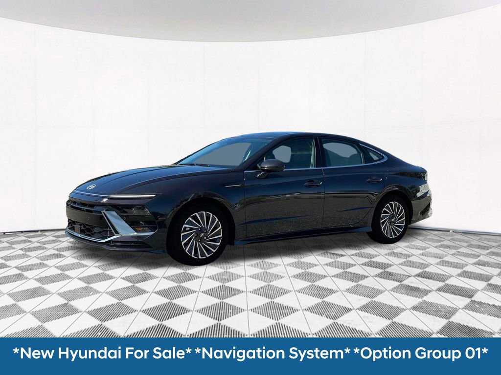 New 2025 Hyundai Sonata Limited image 2