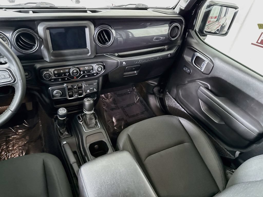 Used 2022 Jeep Wrangler Unlimited Sport AWD/4WD image 25