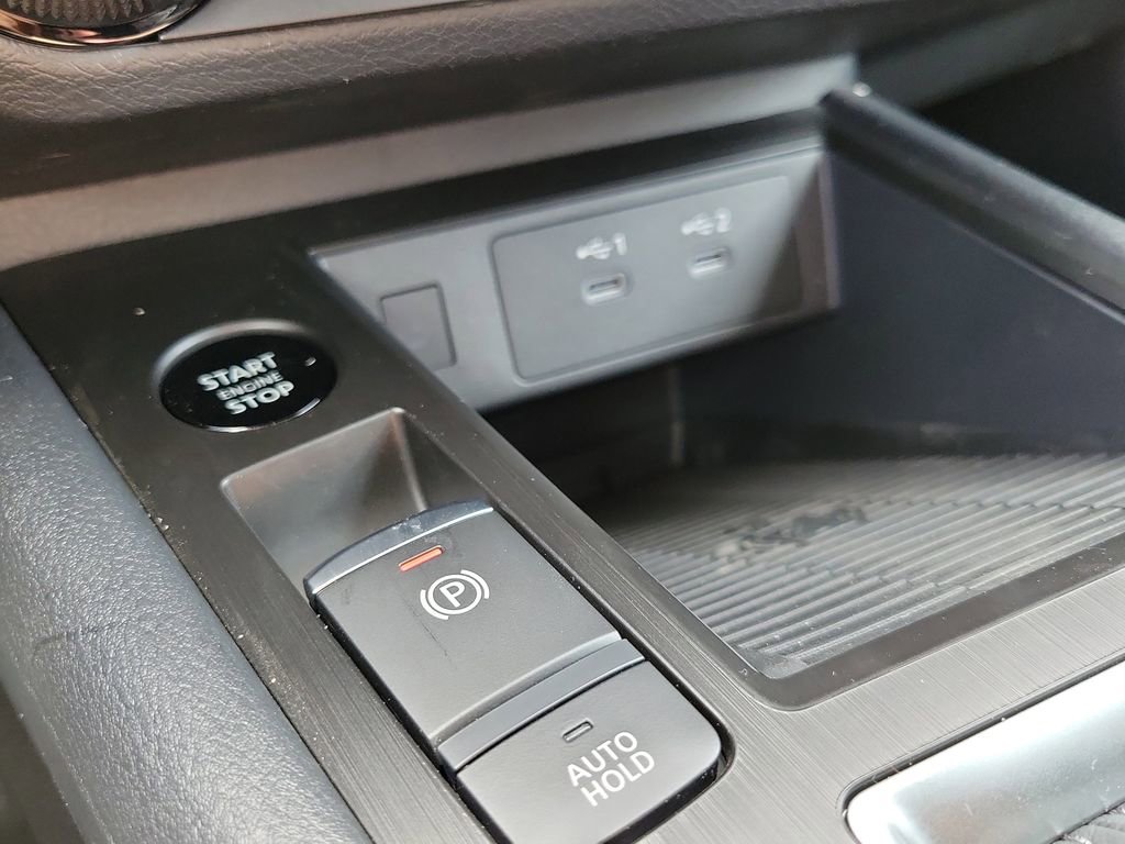 New 2026 Nissan Kicks SV image 30