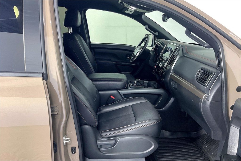 Used 2024 Nissan Titan PRO-4X w/ Off Road Protection Package AWD/4WD image 9