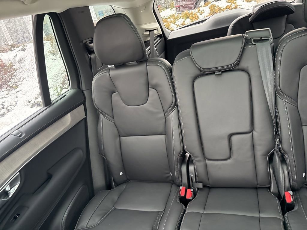 New 2026 Volvo XC90 B6 Ultra w/ Protection Package Premier image 36