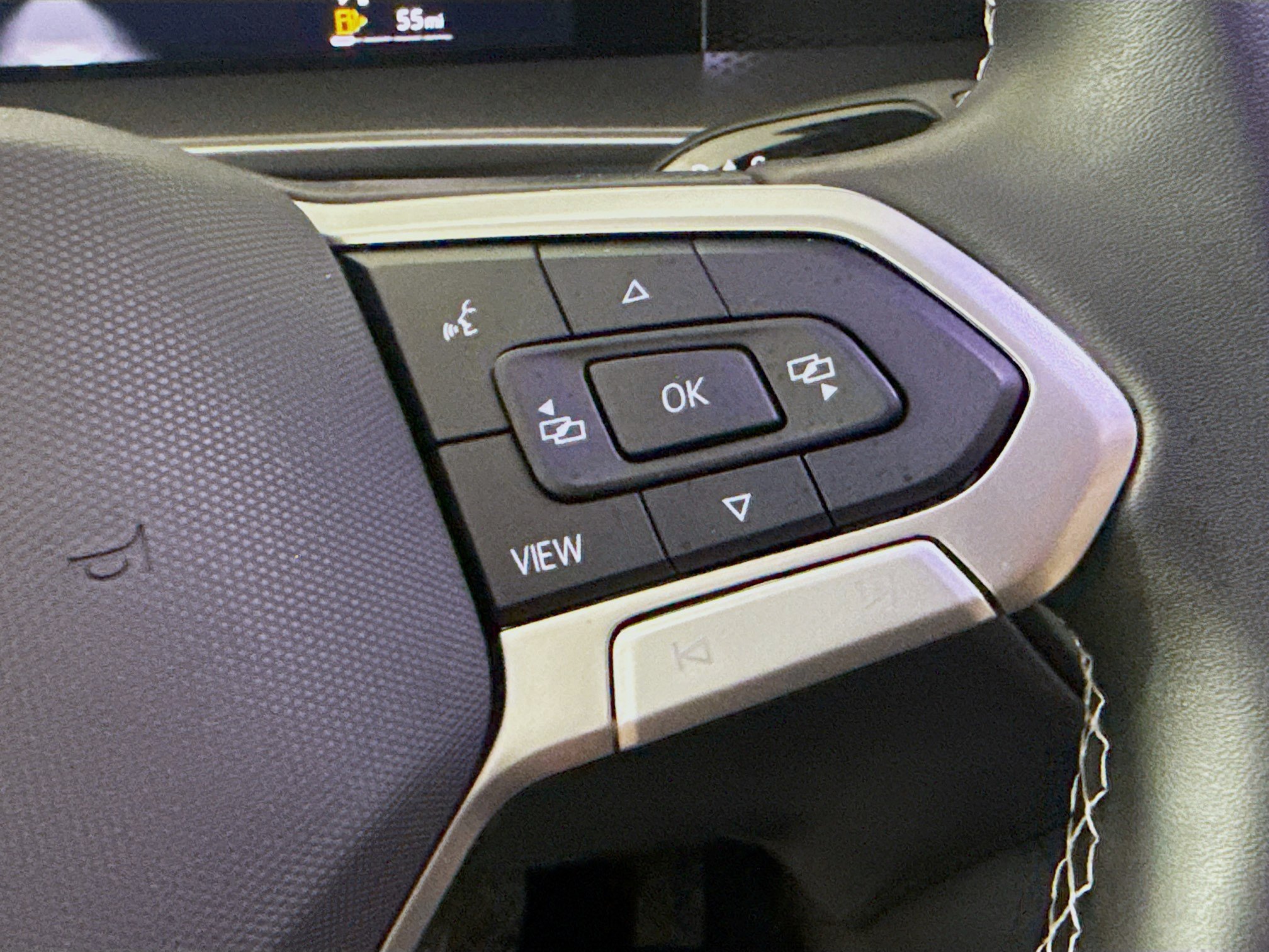Used 2026 Volkswagen Tiguan S FWD image 15