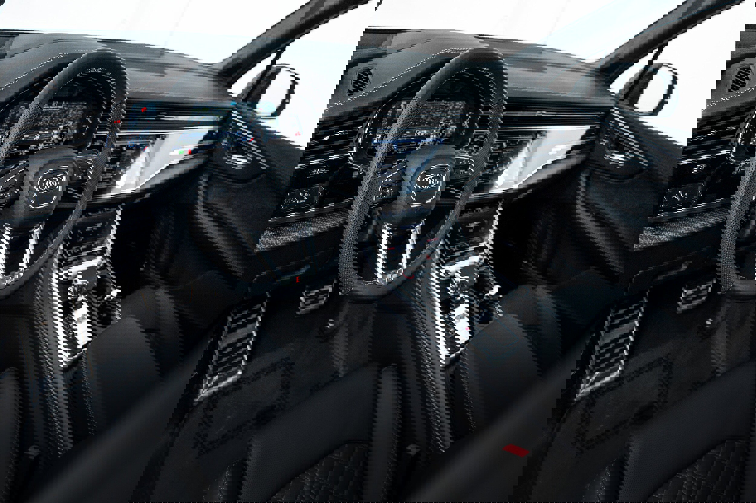 New 2026 Audi SQ7 Prestige image 9