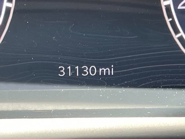 Used 2023 Jeep Grand Cherokee Altitude AWD/4WD image 6