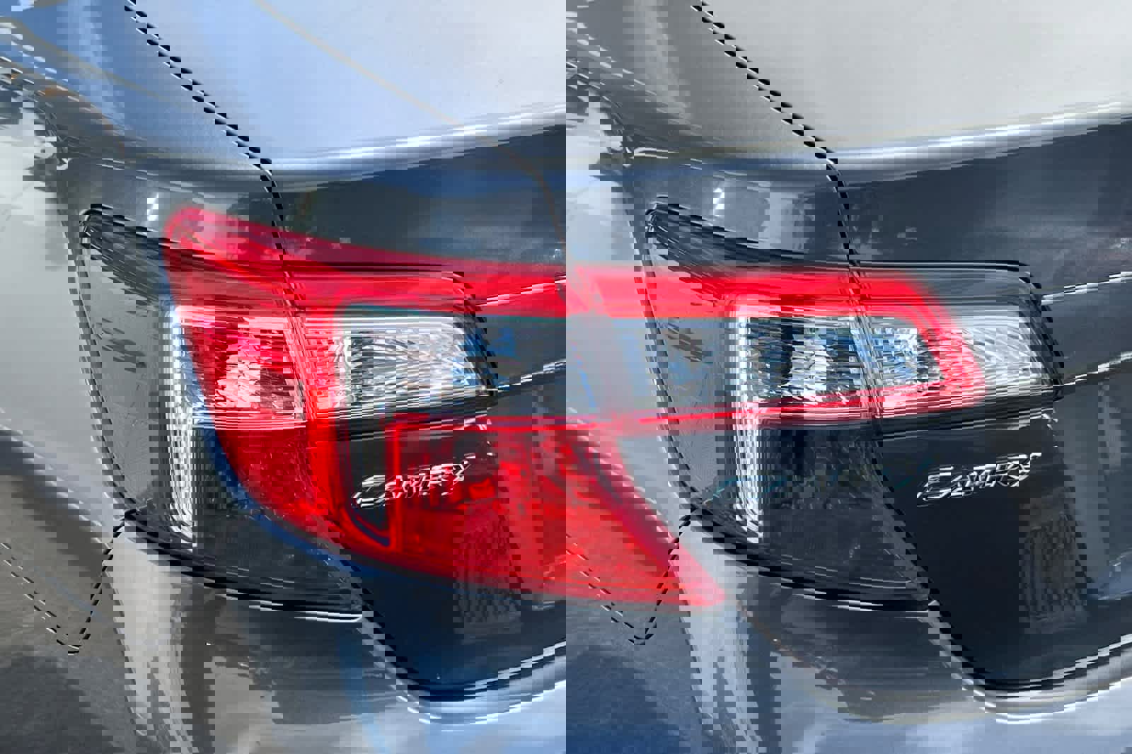 Used 2012 Toyota Camry LE FWD image 20