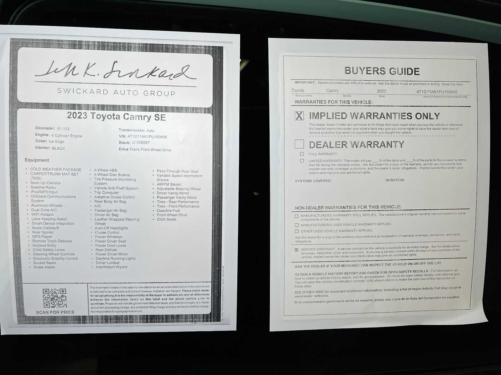 Used 2023 Toyota Camry SE w/ Cold Weather Package image 38