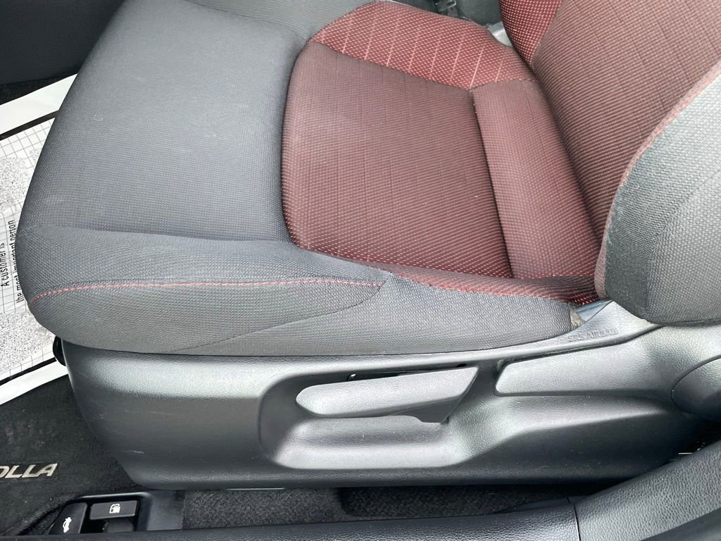 Used 2024 Toyota Corolla SE image 10