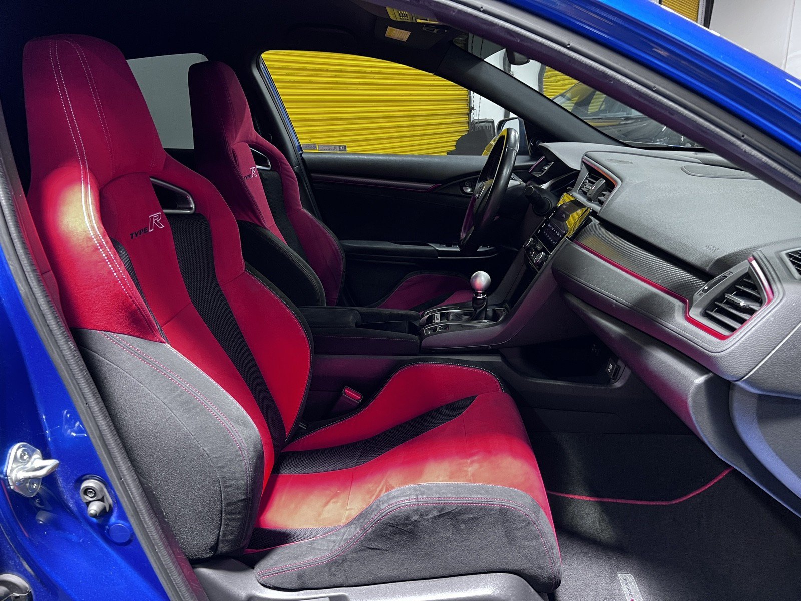 Used 2018 Honda Civic Type R image 17