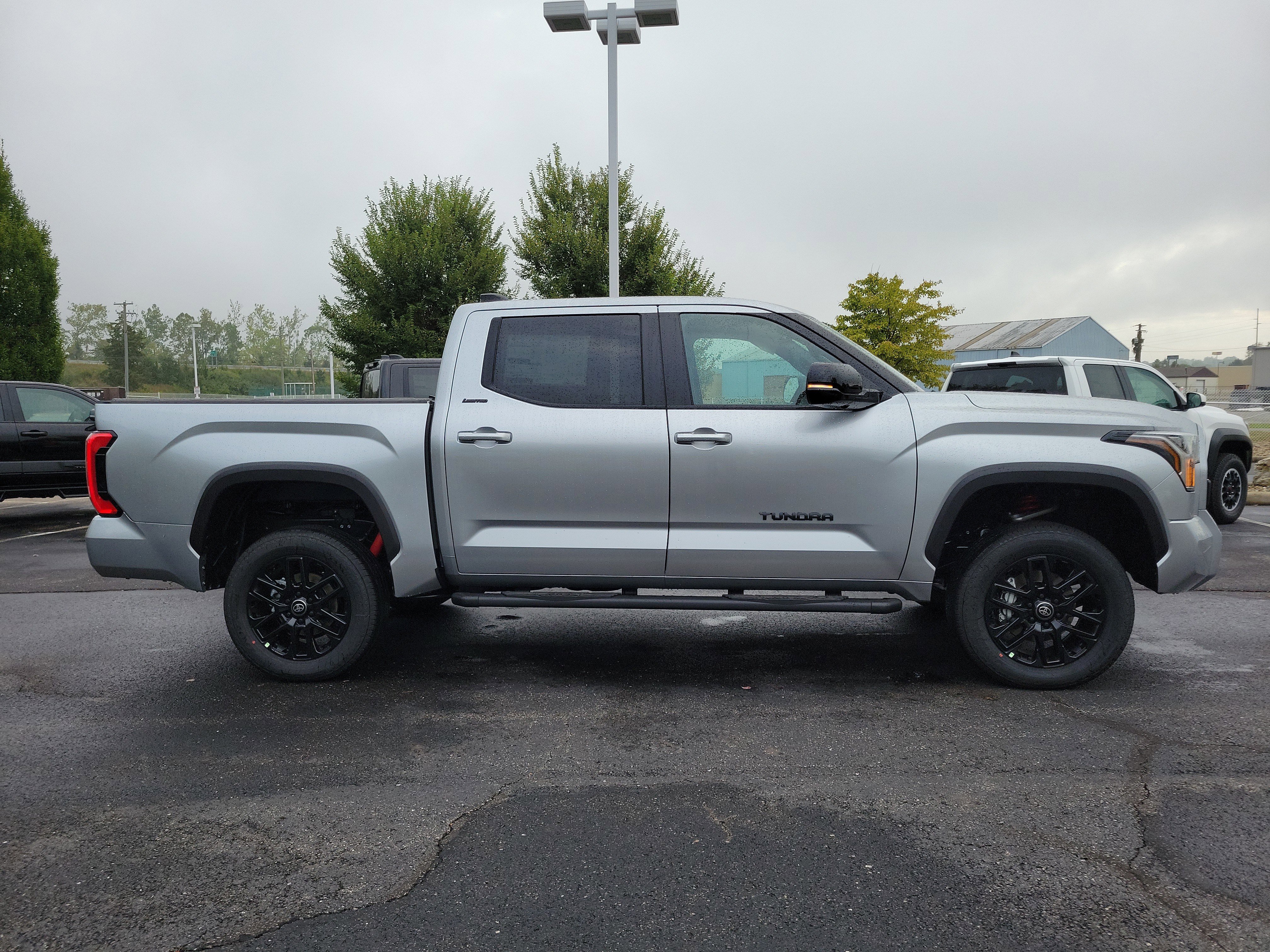 New 2026 Toyota Tundra Limited image 3