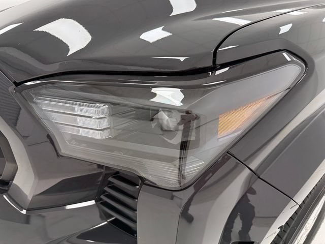 Used 2026 Toyota Tacoma SR5 AWD/4WD image 6