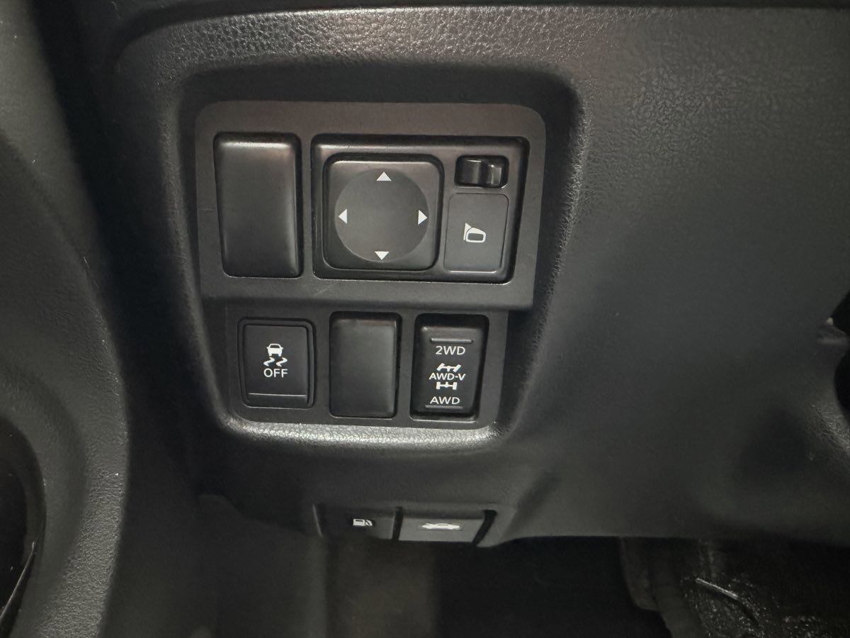 Used 2016 Nissan Juke NISMO image 24