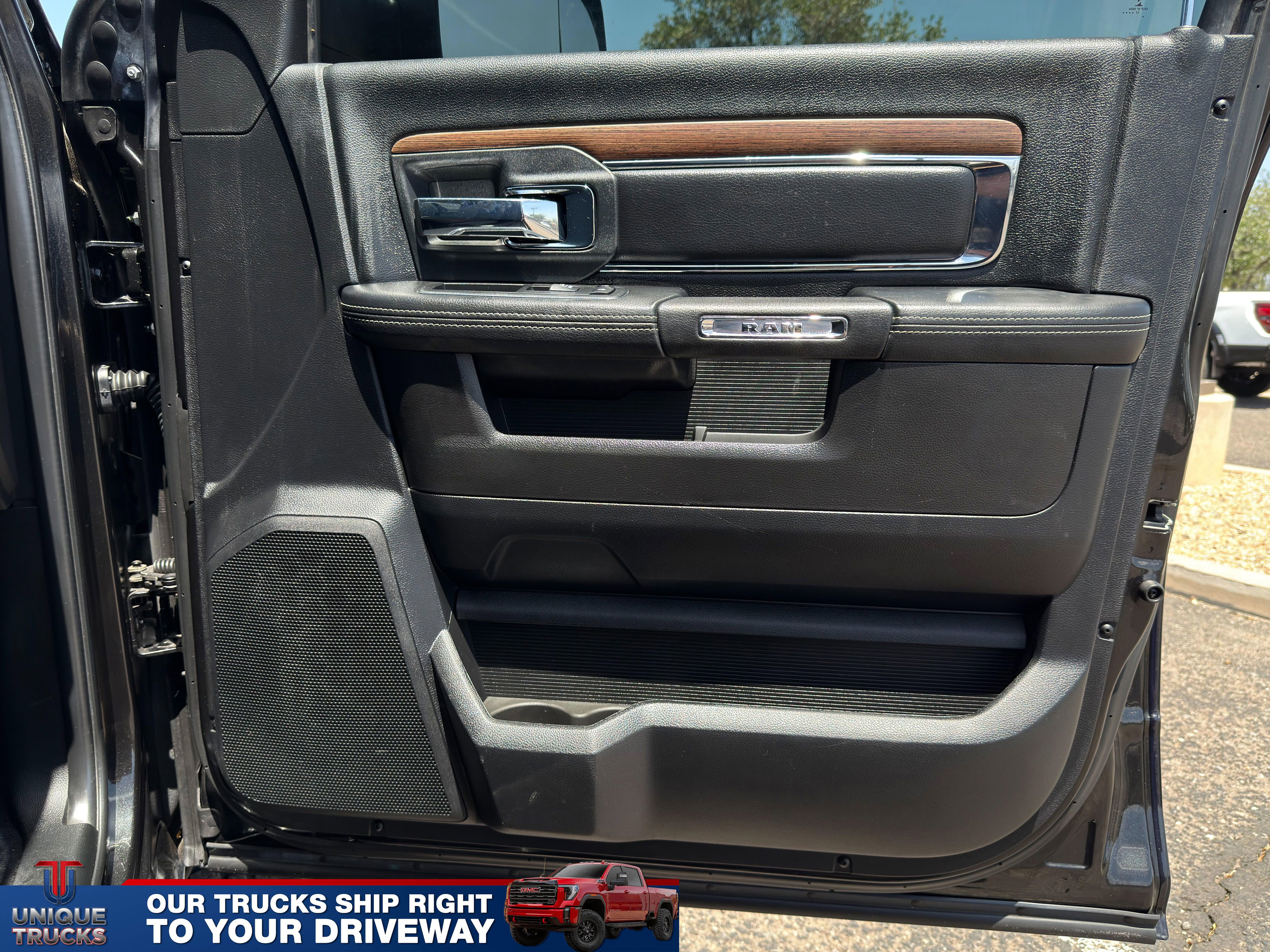 Used 2018 RAM 2500 Laramie w/ Sport Appearance Group AWD/4WD image 32