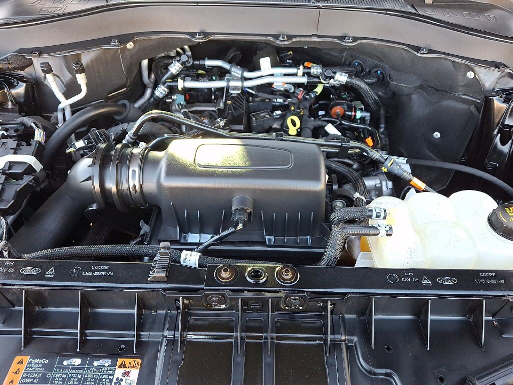 Certified 2023 Ford Explorer XLT w/ Equipment Group 202A AWD/4WD image 27