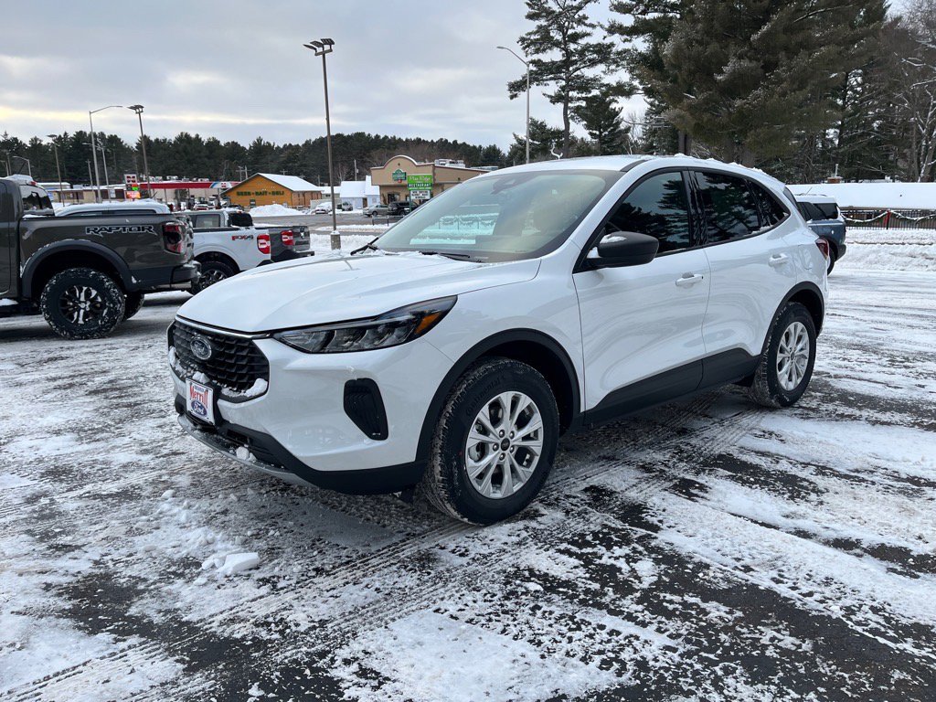 New 2026 Ford Escape Active w/ Active Premium Tech Pack image 3