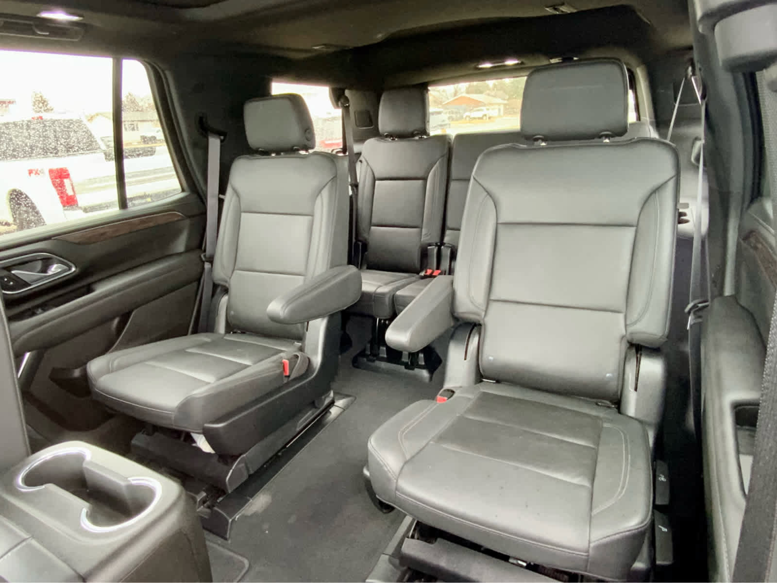 Used 2022 Chevrolet Tahoe LT w/ Luxury Package image 25