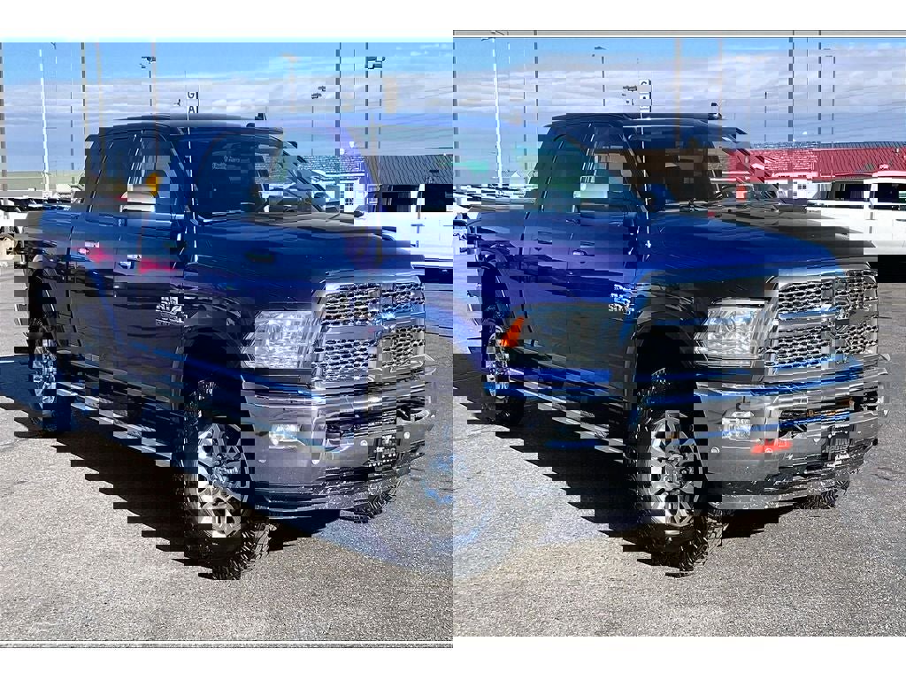 Used 2017 RAM 2500 Laramie image 2