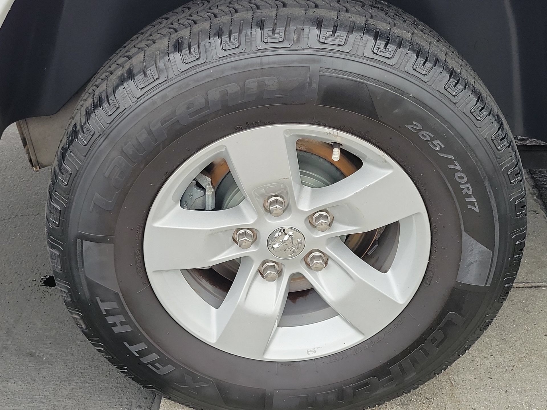 Used 2021 RAM 1500 Classic SLT RWD image 21