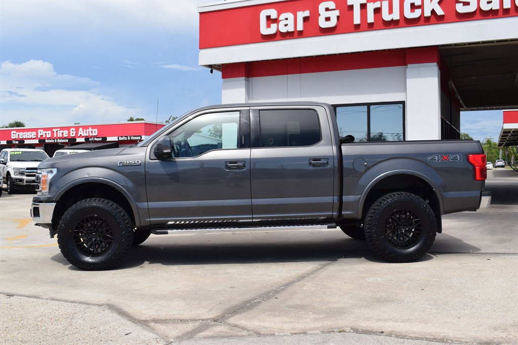 Used 2018 Ford F150 Lariat image 2