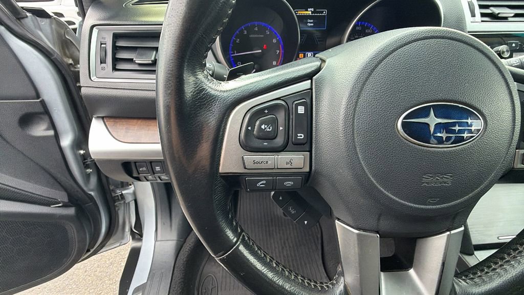 Used 2016 Subaru Outback 3.6R Limited image 28