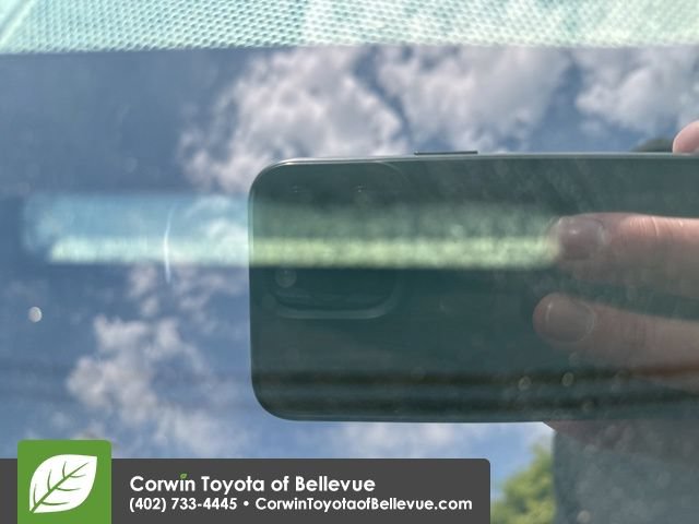 Used 2016 Toyota 4Runner SR5 AWD/4WD image 37