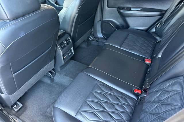 Used 2023 Nissan Rogue Platinum w/ Platinum Premium Package image 11