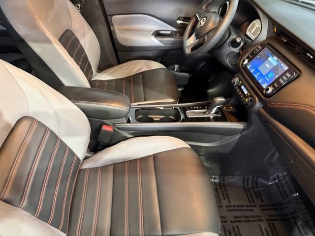 Used 2023 Nissan Kicks SR w/ SR Premium Package FWD image 25