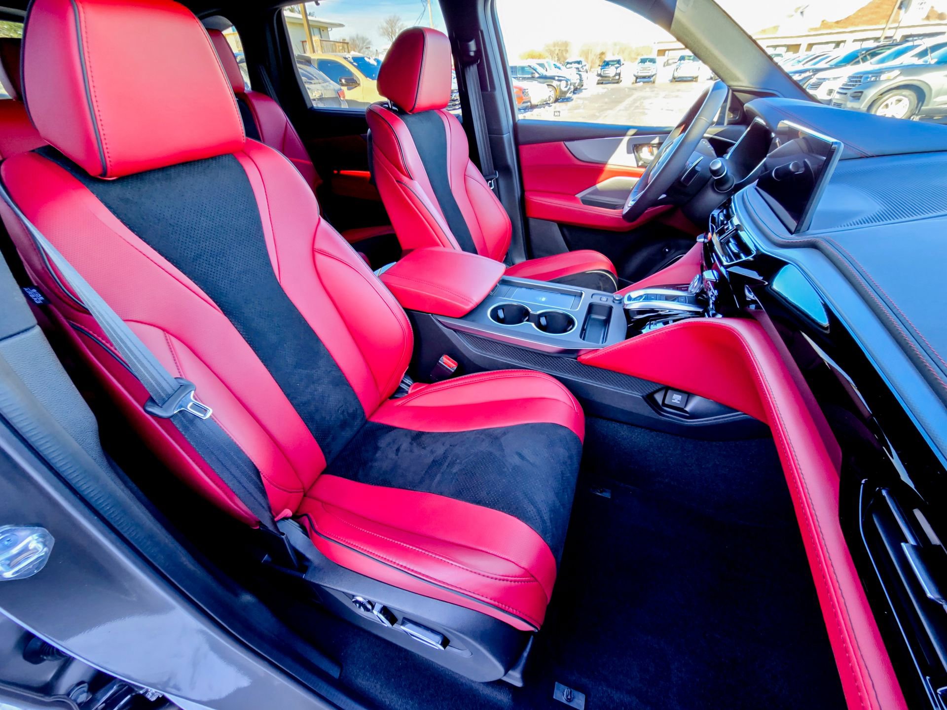 Used 2025 Acura MDX A-Spec image 33