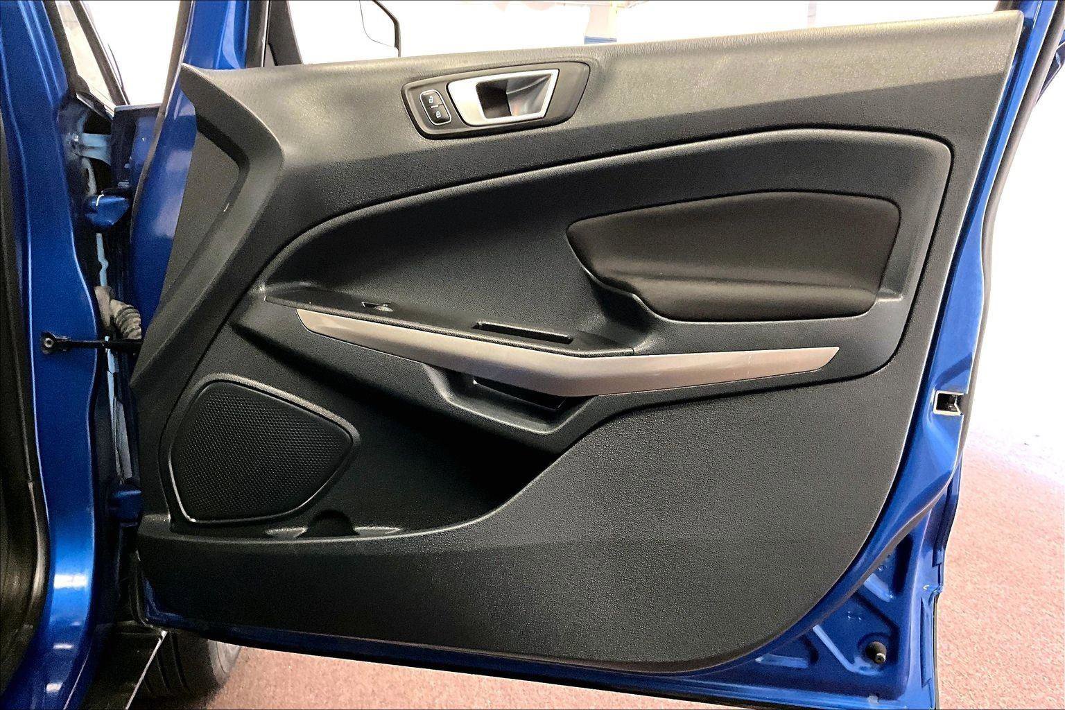 Used 2019 Ford EcoSport SE image 23