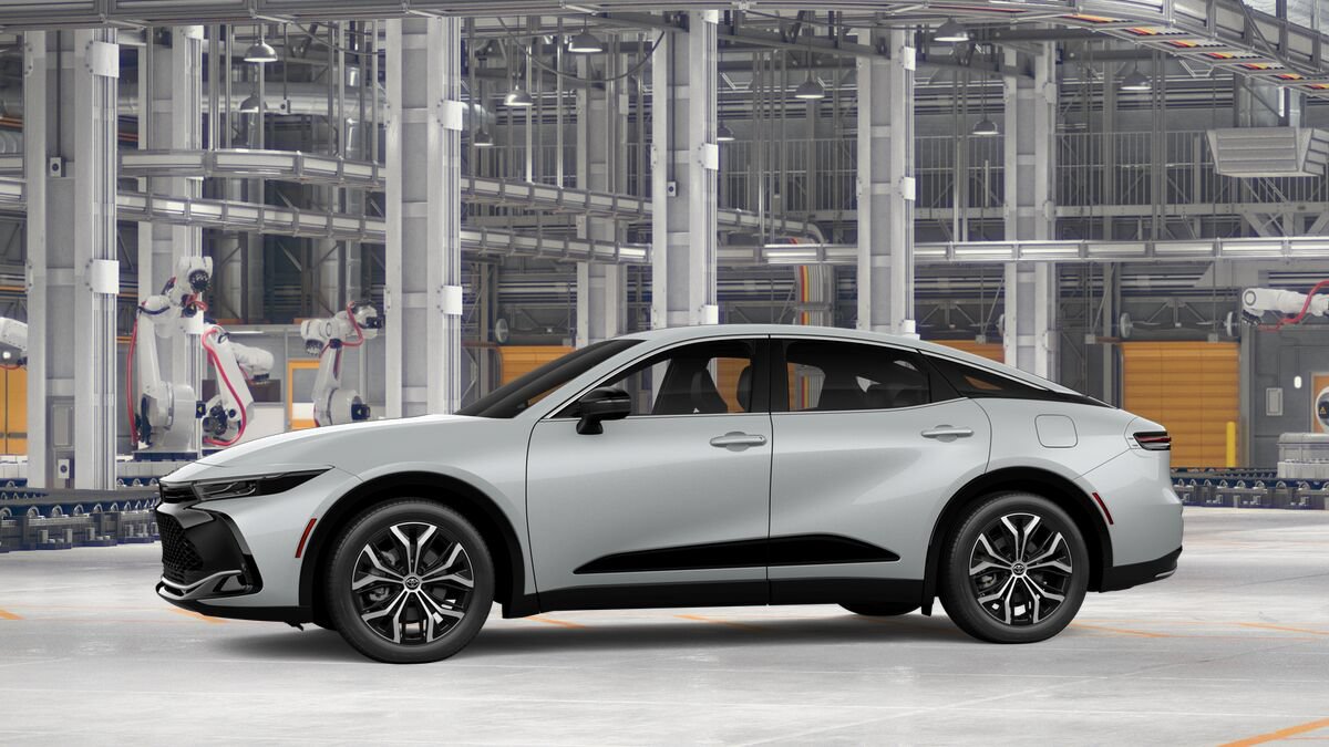 New 2027 Toyota Crown AWD/4WD image 3