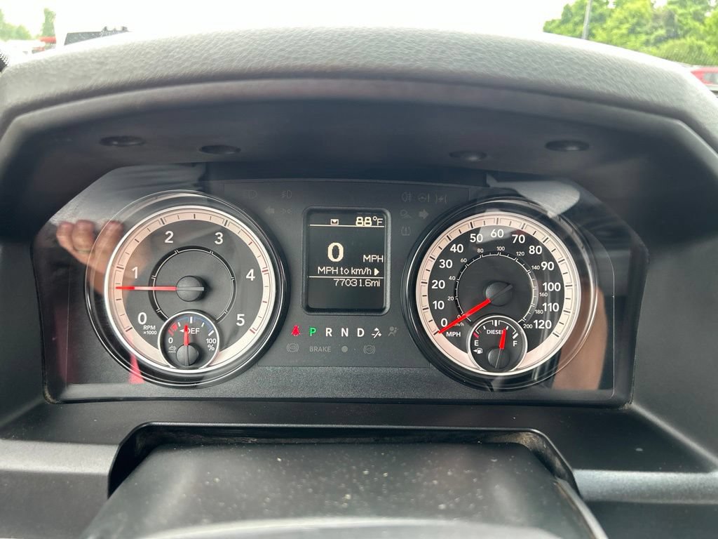 Used 2018 RAM 3500 Tradesman w/ Chrome Appearance Group AWD/4WD image 10