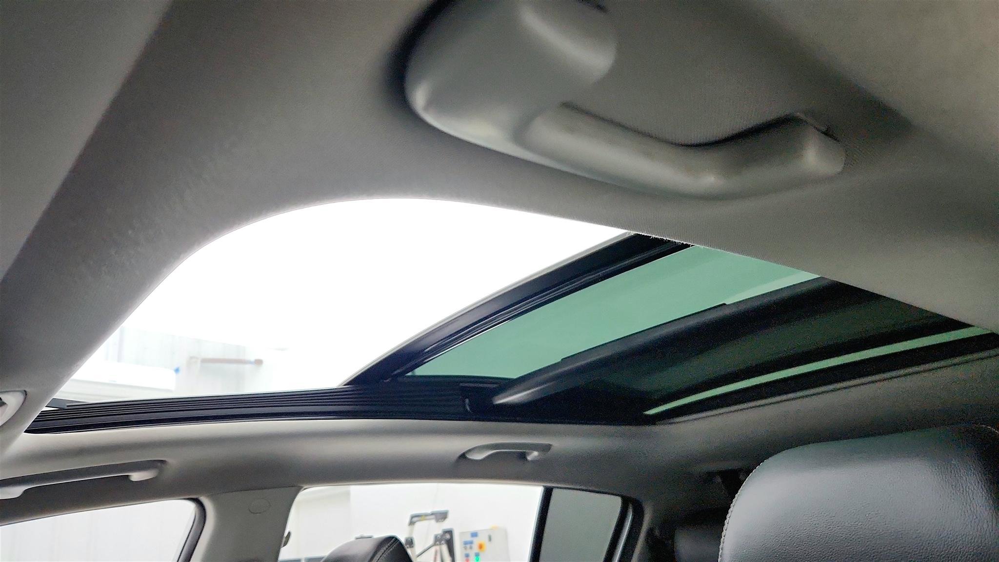 Used 2017 Kia Sportage EX w/ EX Technology Package image 27