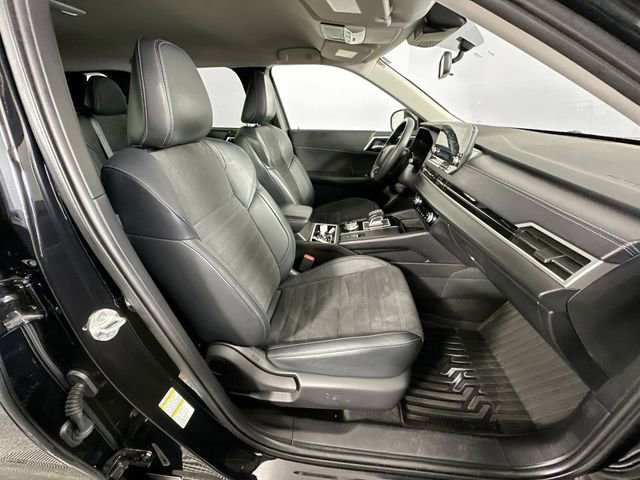 Used 2023 Mitsubishi Outlander SE image 29