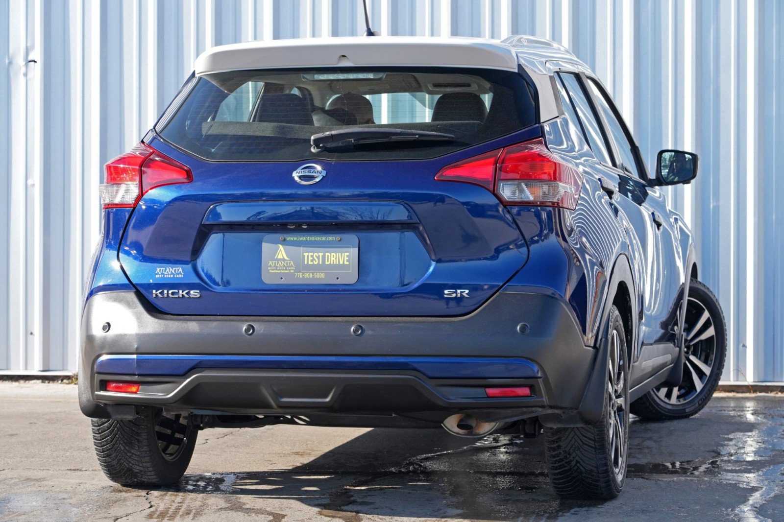Used 2020 Nissan Kicks SR w/ SR Premium Package image 4