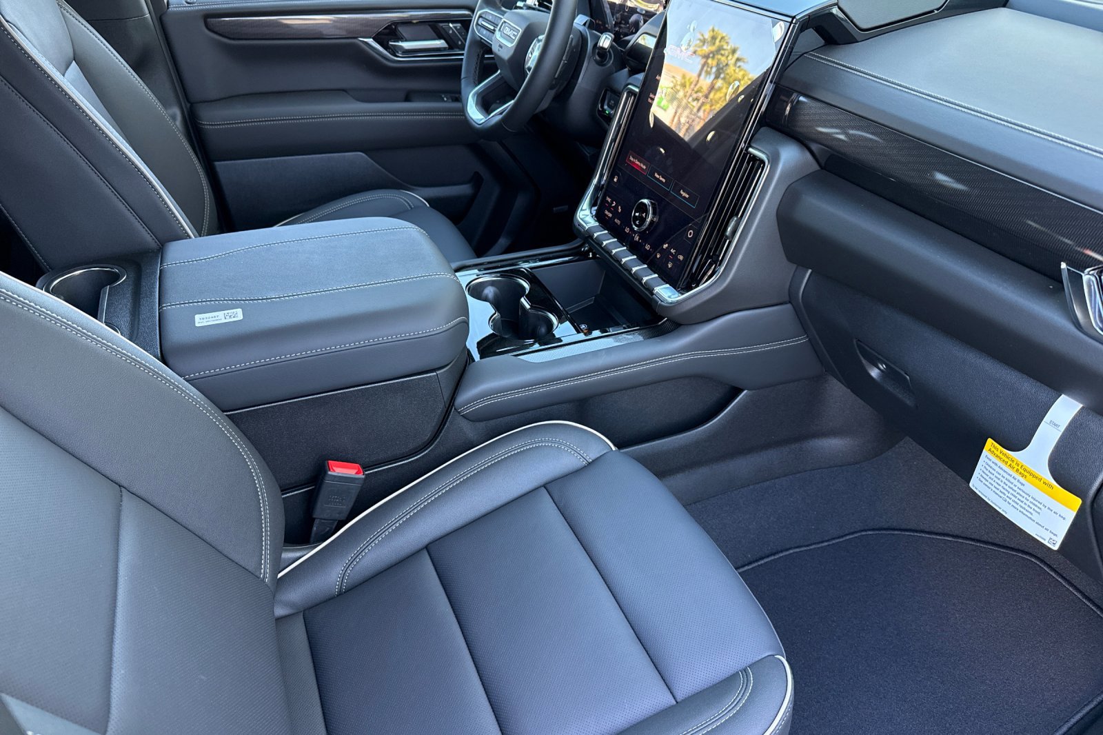 New 2026 GMC Yukon XL Elevation image 18