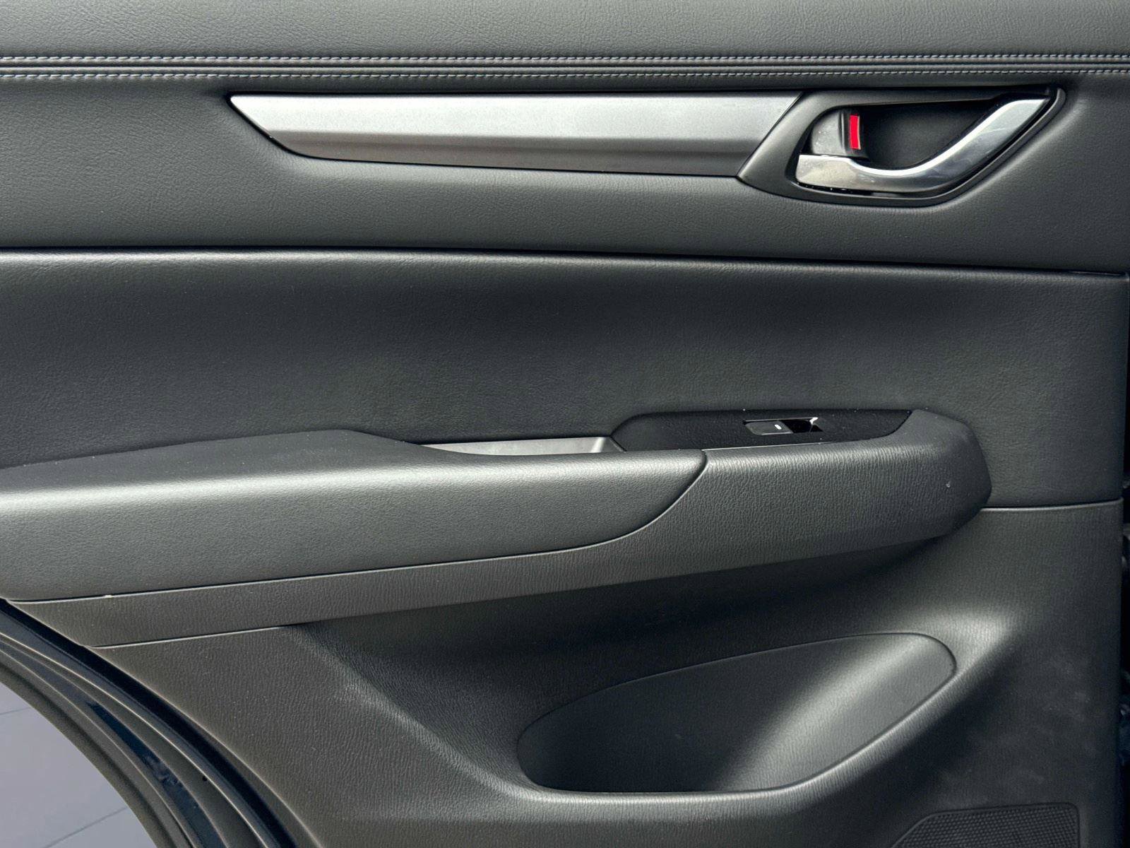 Certified 2025 MAZDA CX-5 AWD 2.5 S w/ Select Package image 11