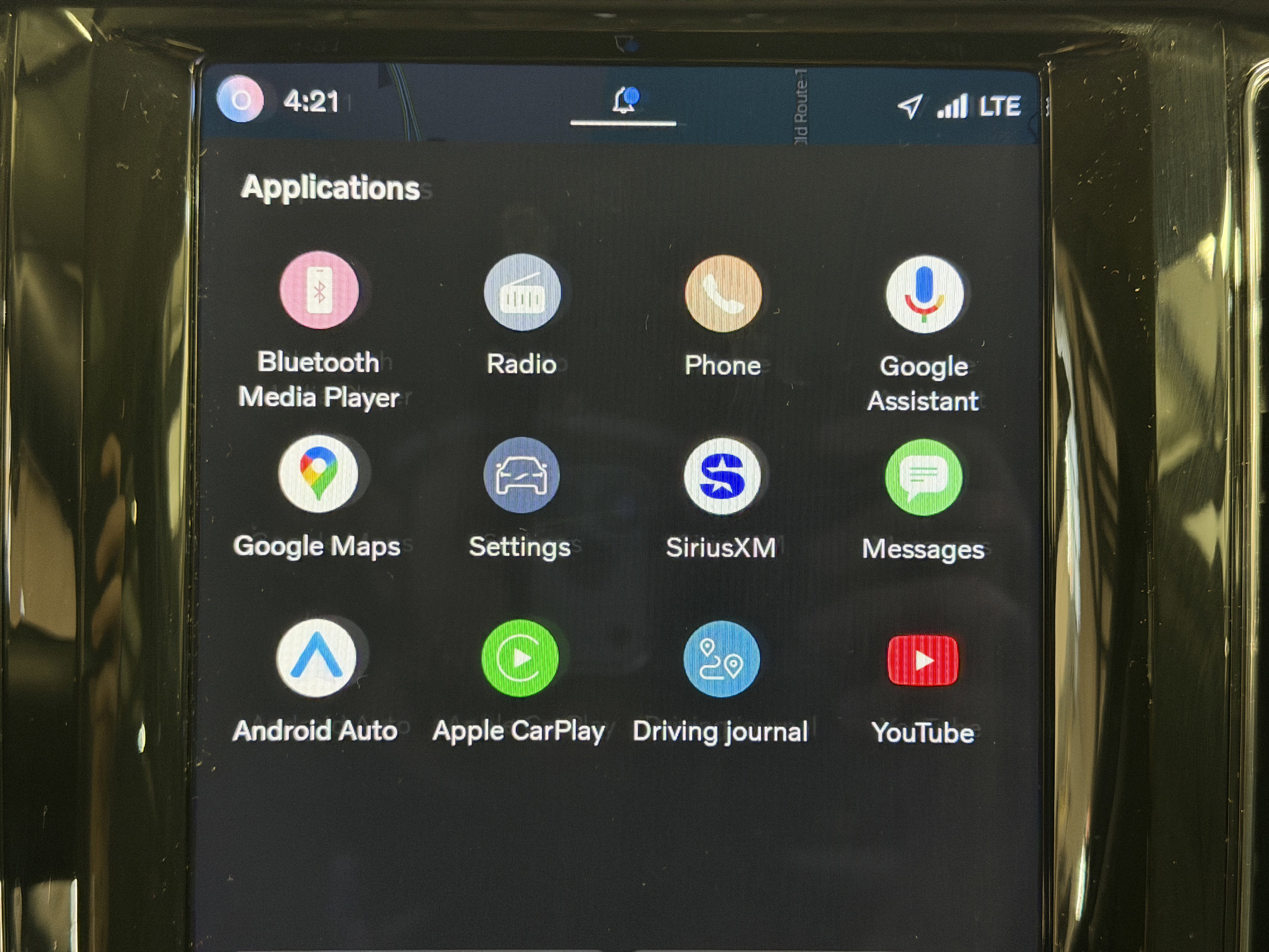 Used 2023 Volvo XC60 B5 Plus w/ Protection Package Premier image 9