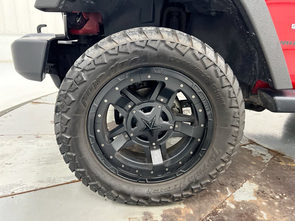 Used 2014 Jeep Wrangler Sport AWD/4WD image 23