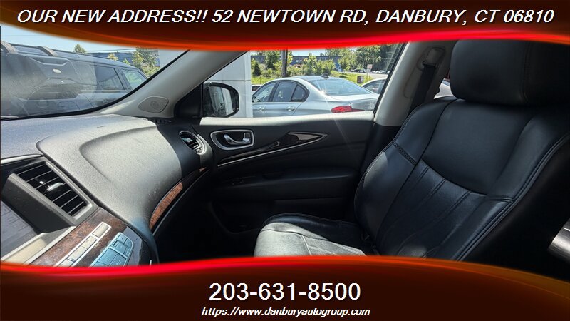 Used 2015 INFINITI QX60 Luxe w/ Deluxe Touring Package AWD/4WD image 16