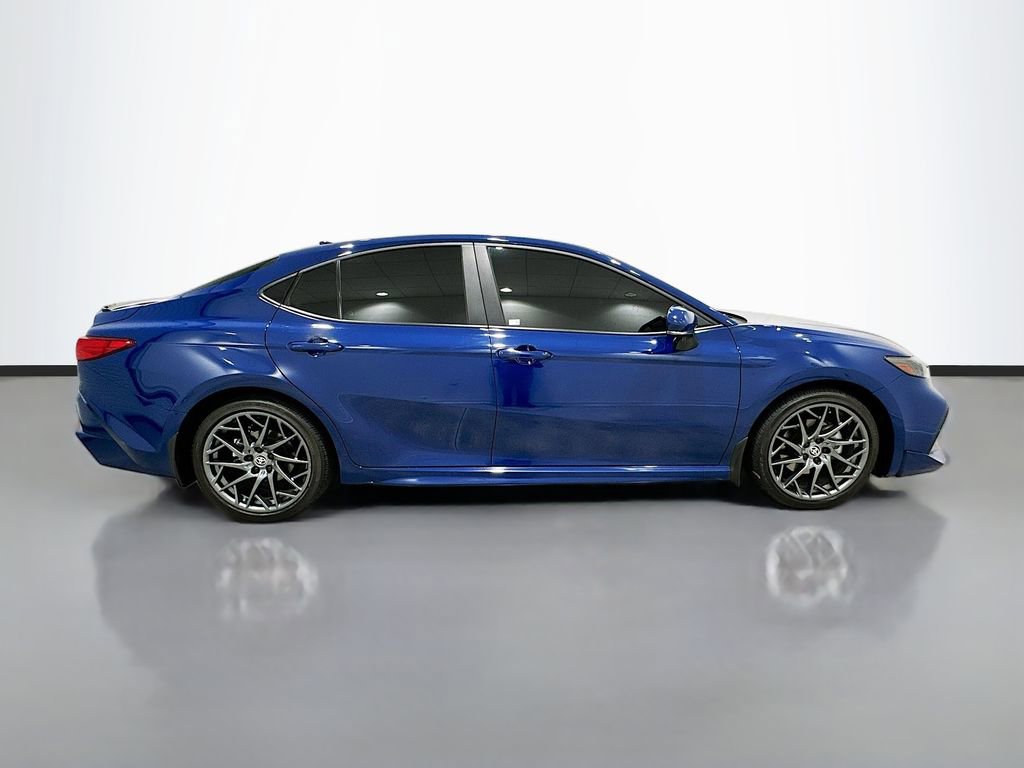 Used 2025 Toyota Camry XSE FWD image 8